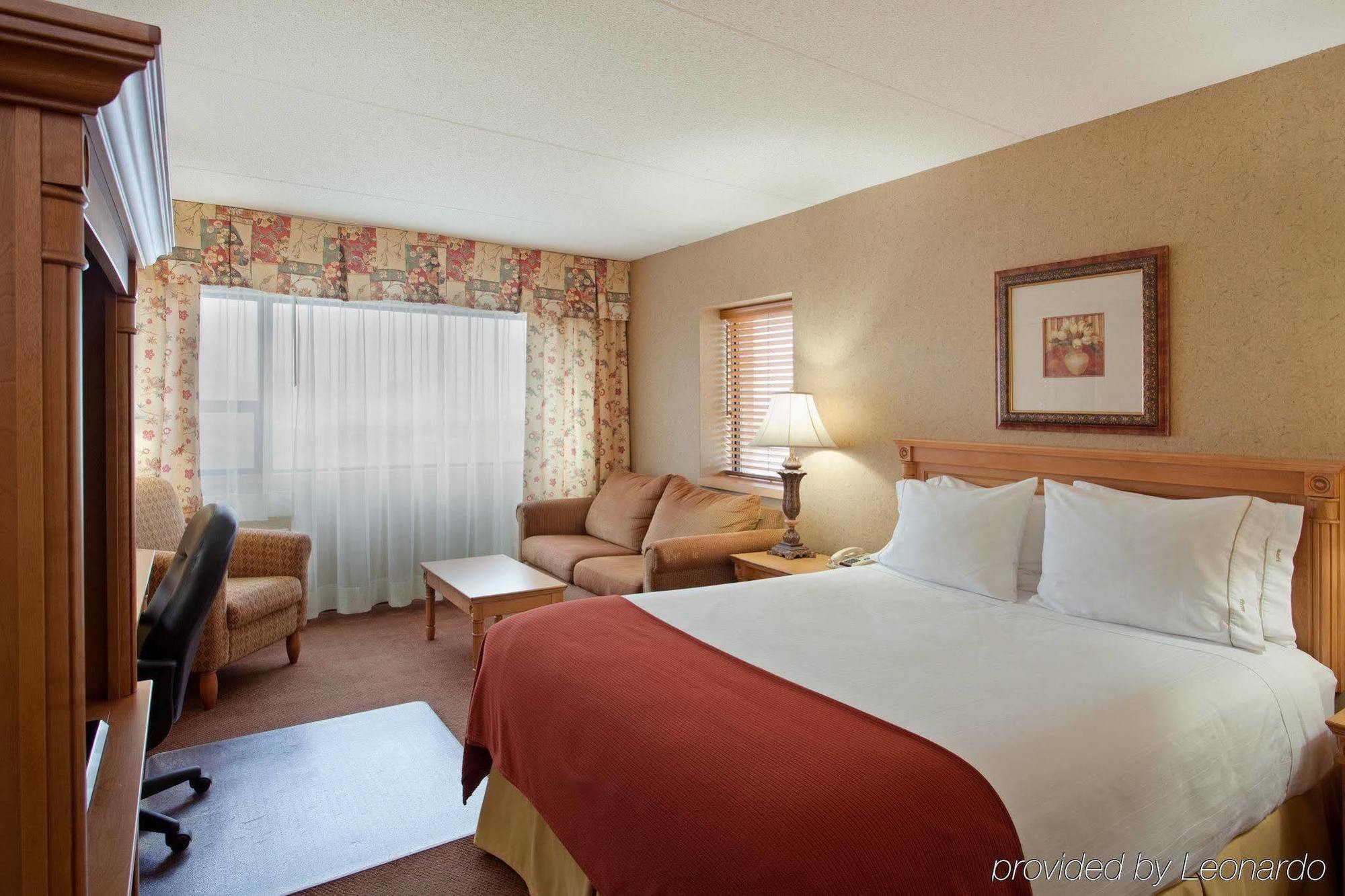 Holiday Inn Express Hotel & Suites Saint John Harbour Side By Ihg Exterior foto